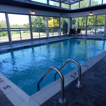 Holiday Inn Express Milford By Ihg Eksteriør bilde
